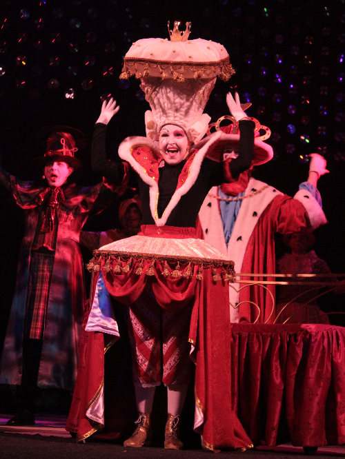 alisa_v_strane_chudes_5