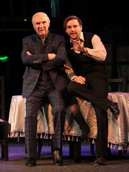 derevyya_umirayut_stoya_3