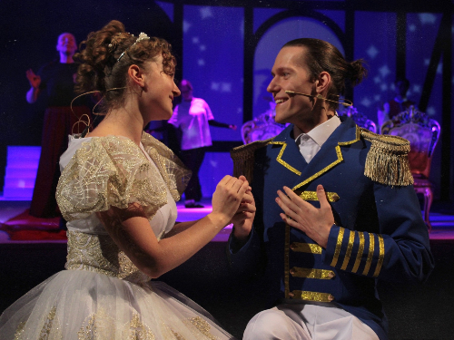 Состоялась премьера спектакля «Золушка» Е. Шварца