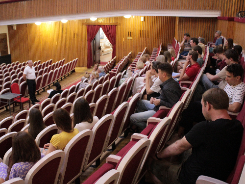 Первый сбор труппы